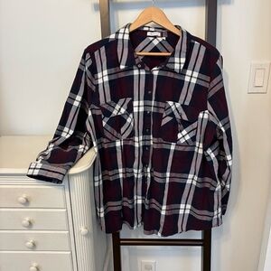 Reitmans Burgundy and White Plaid Casual Shirt. Size 22. EUC. Barely worn.